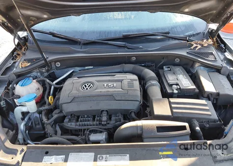 2017 Volkswagen Passat 1.8T R-Line from USA, damaged, VIN 1VWDT7A36HC076095